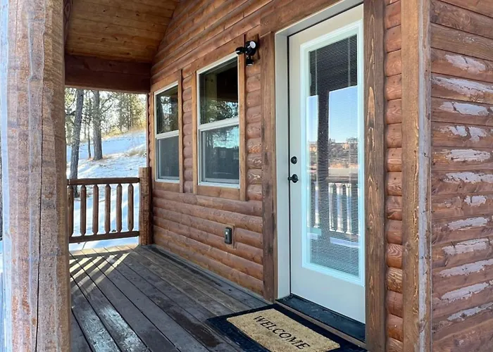 Lodge The At