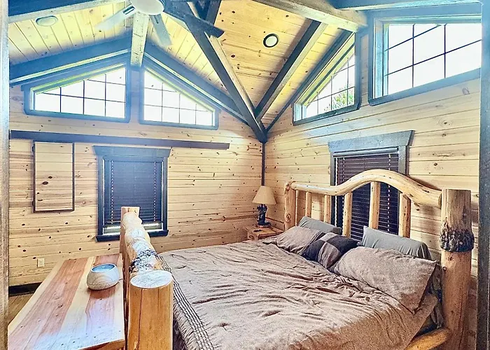 The At Lodge *