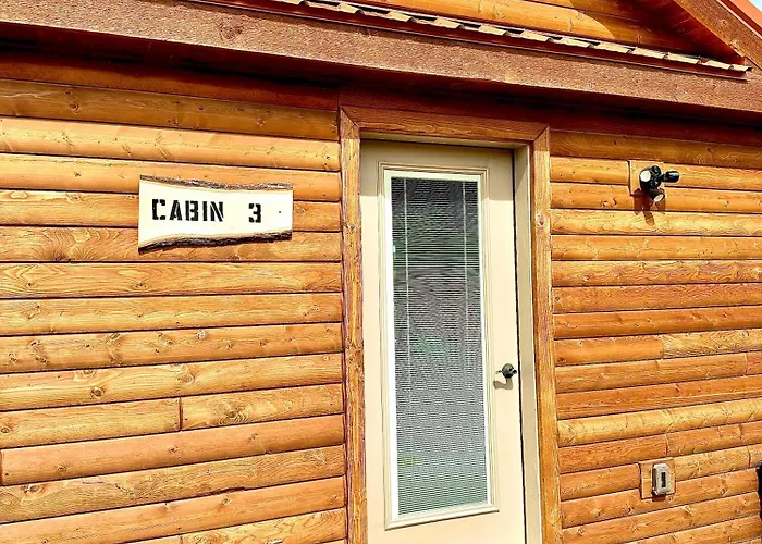 The At Lodge *